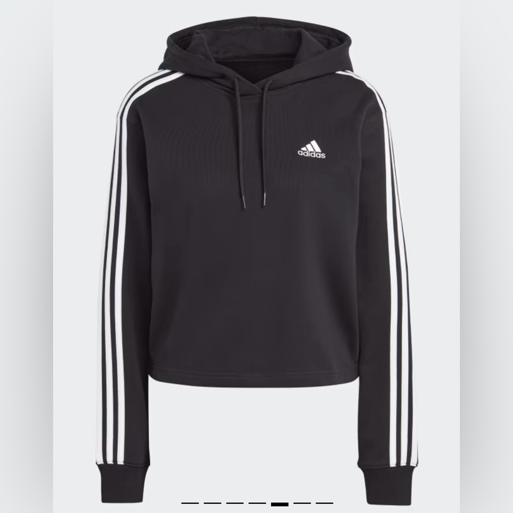 Cropped Adidas hoodie